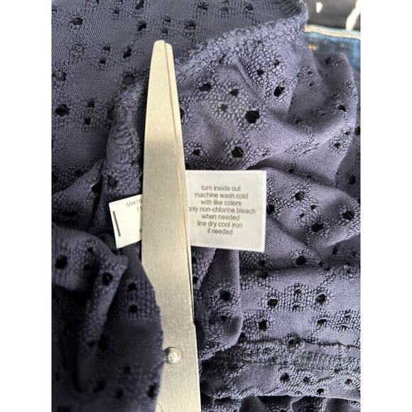 Lane Bryant Top Womens Size 22/24 Blue Eyelet Short Sleeve Crew Neck Peplum - Picture 9 of 13